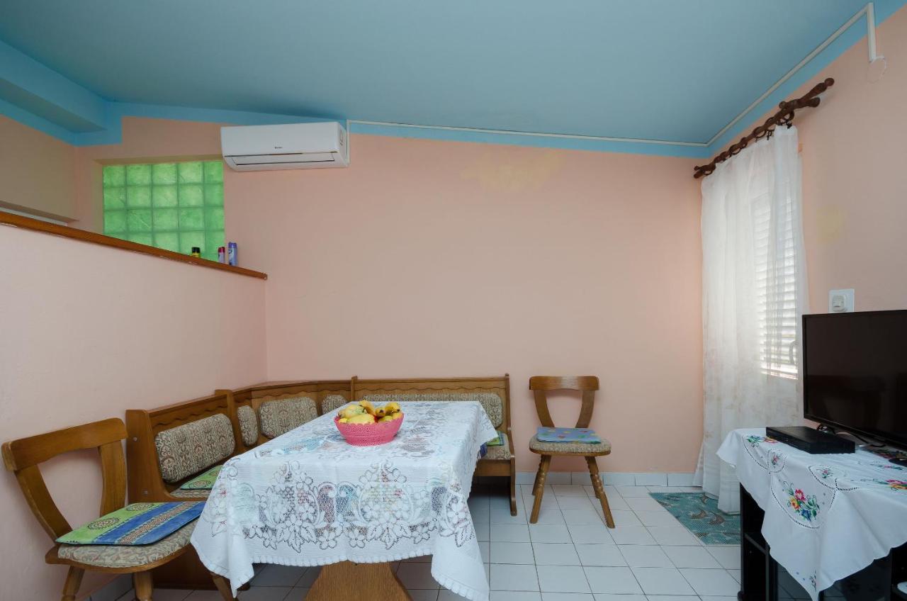 Apartment Marija Zdenko Lopar Extérieur photo